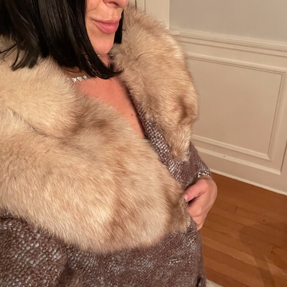 COPY - Vintage coat with fur trim collar - Picture 10 of 10